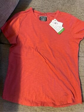 L.L.Bean Coral Crewneck Tee-SMALL